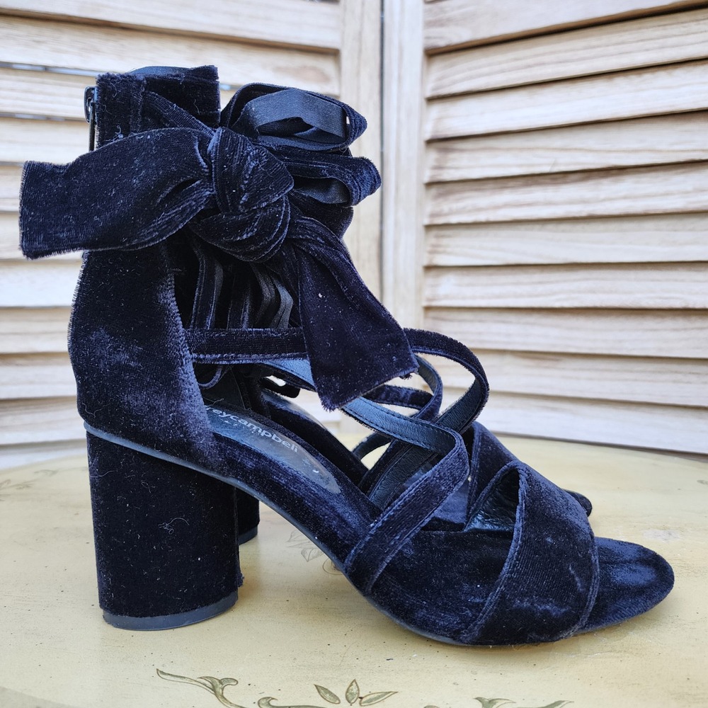 Jeffrey Campbell Sz 8 Faustino Black Velvet Lace Up Block Heel Sandals Holiday